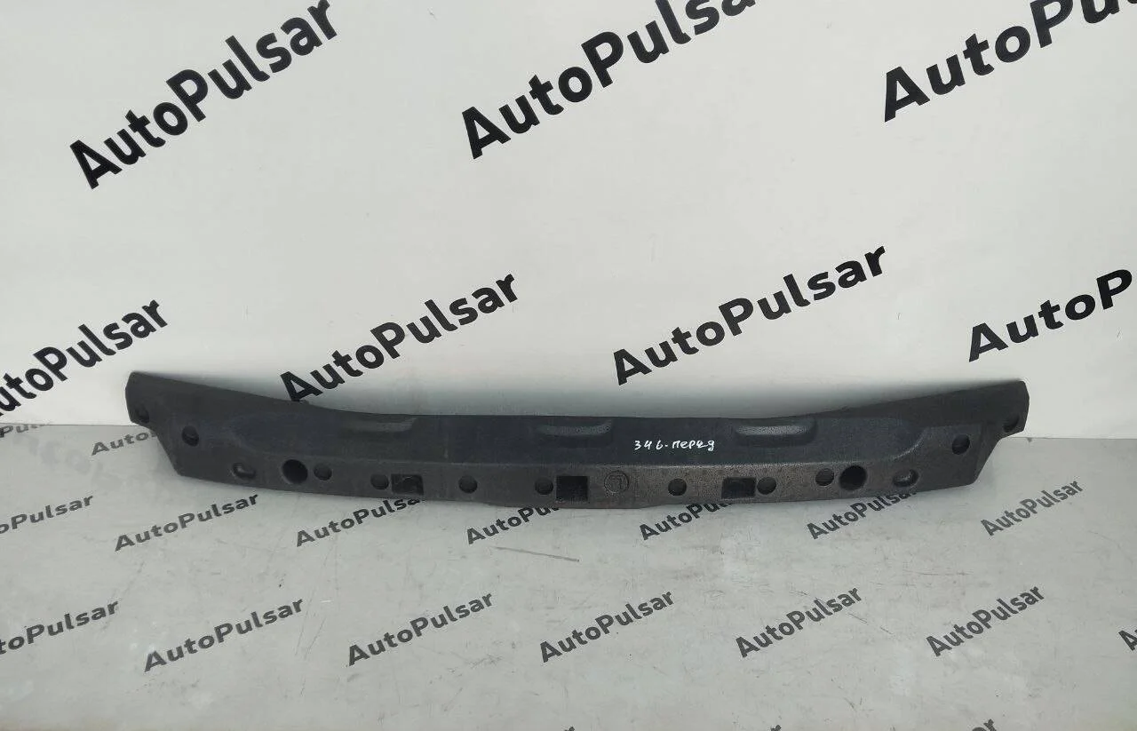 Наполнитель бампера Toyota Land Cruiser 200 2012-2015гг. передний Оригинал