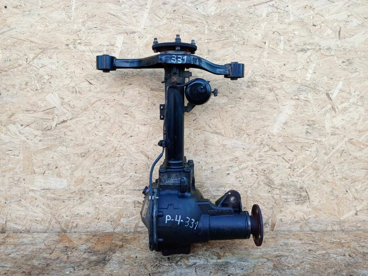 Редуктор передний Mitsubishi Pajero 4 4.300