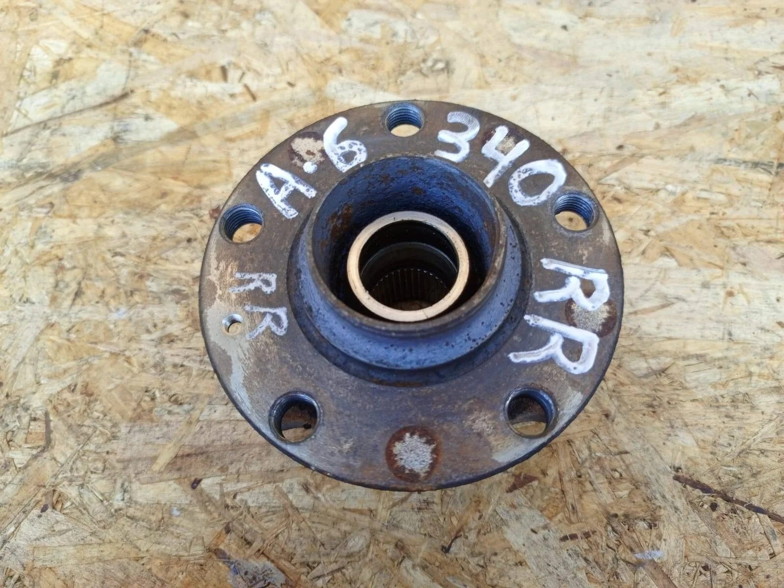 Ступица Audi A6 C6 задняя в сборе 4WD