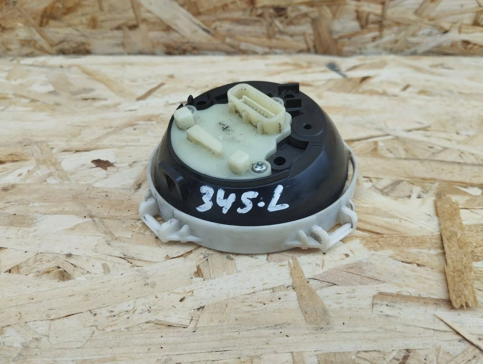 Моторчик регулировки зеркала Toyota Land Cruiser 200 Оригинал