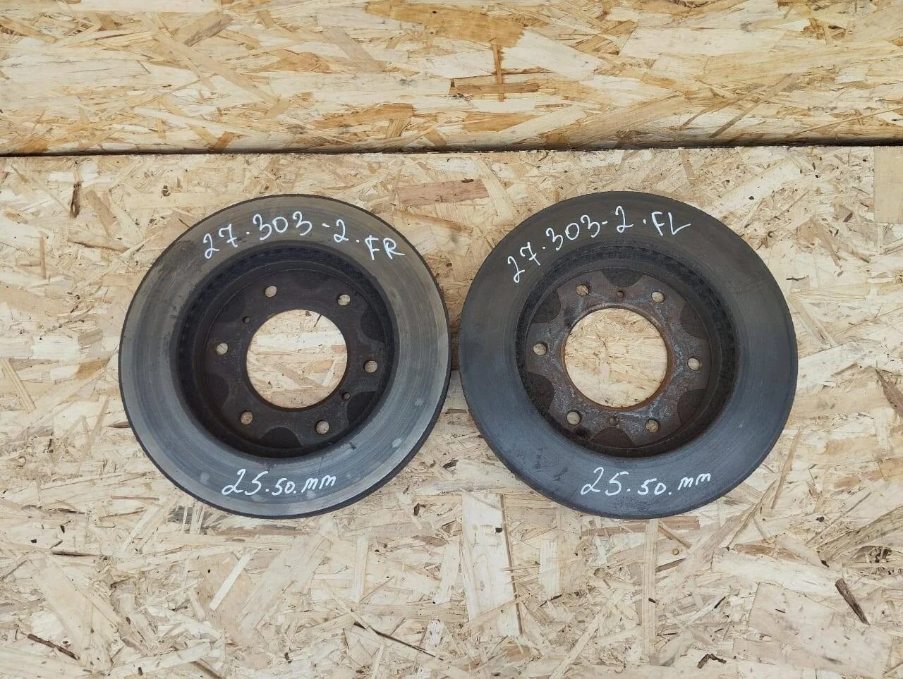 Диск тормозной Mitsibishi Pajero 3 передний к-т