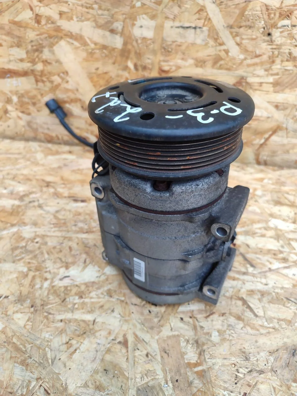 Компрессор кондиционера Mitsubishi Pajero 3 6G74