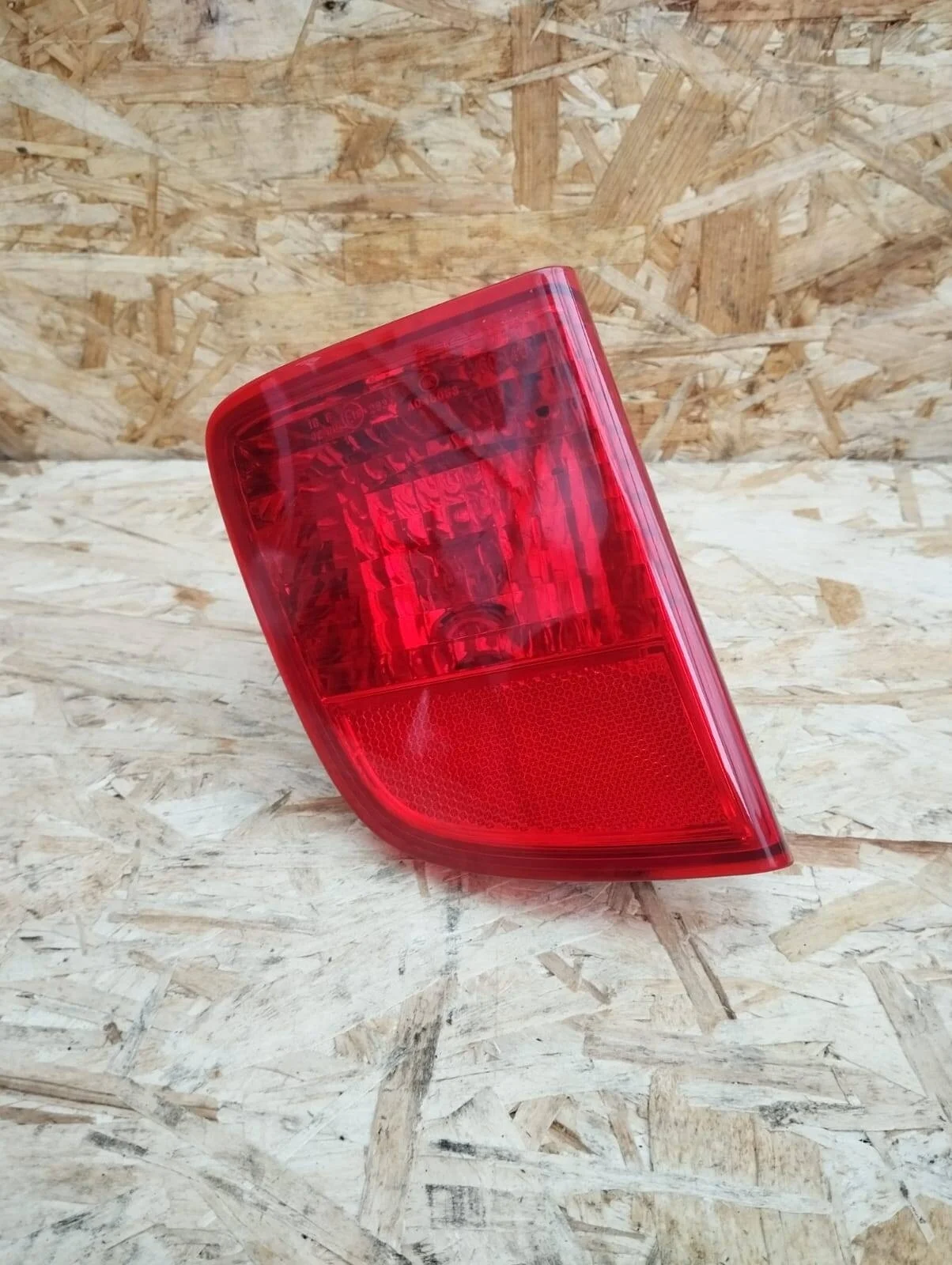 Фонарь Toyota Land Cruiser 200 2008-2015гг. в бампер задний левый Оригинал