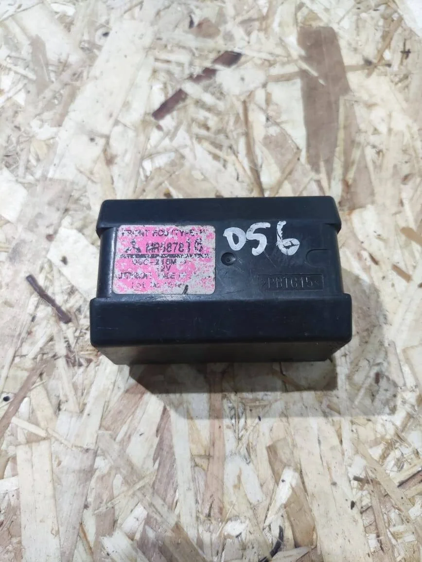 Блок управления светом Mitsubishi Pajero 3