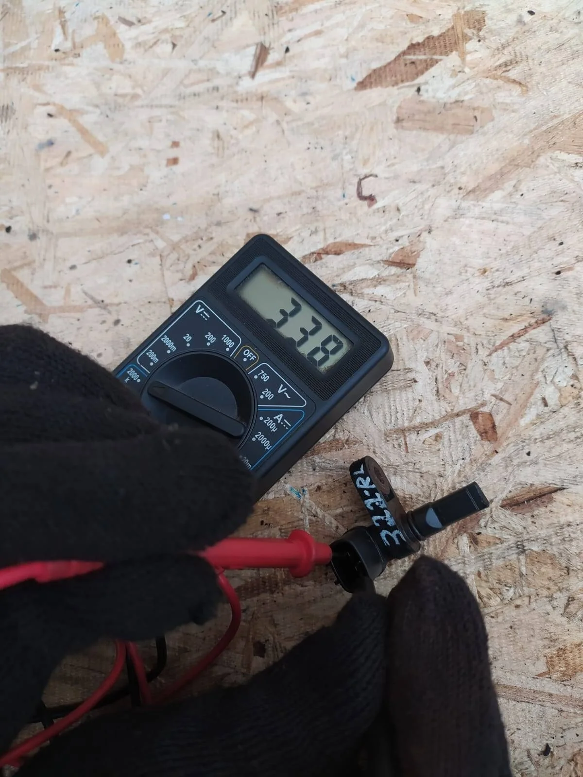 Датчик АБС Toyota Land Cruiser 200 левый Оригинал