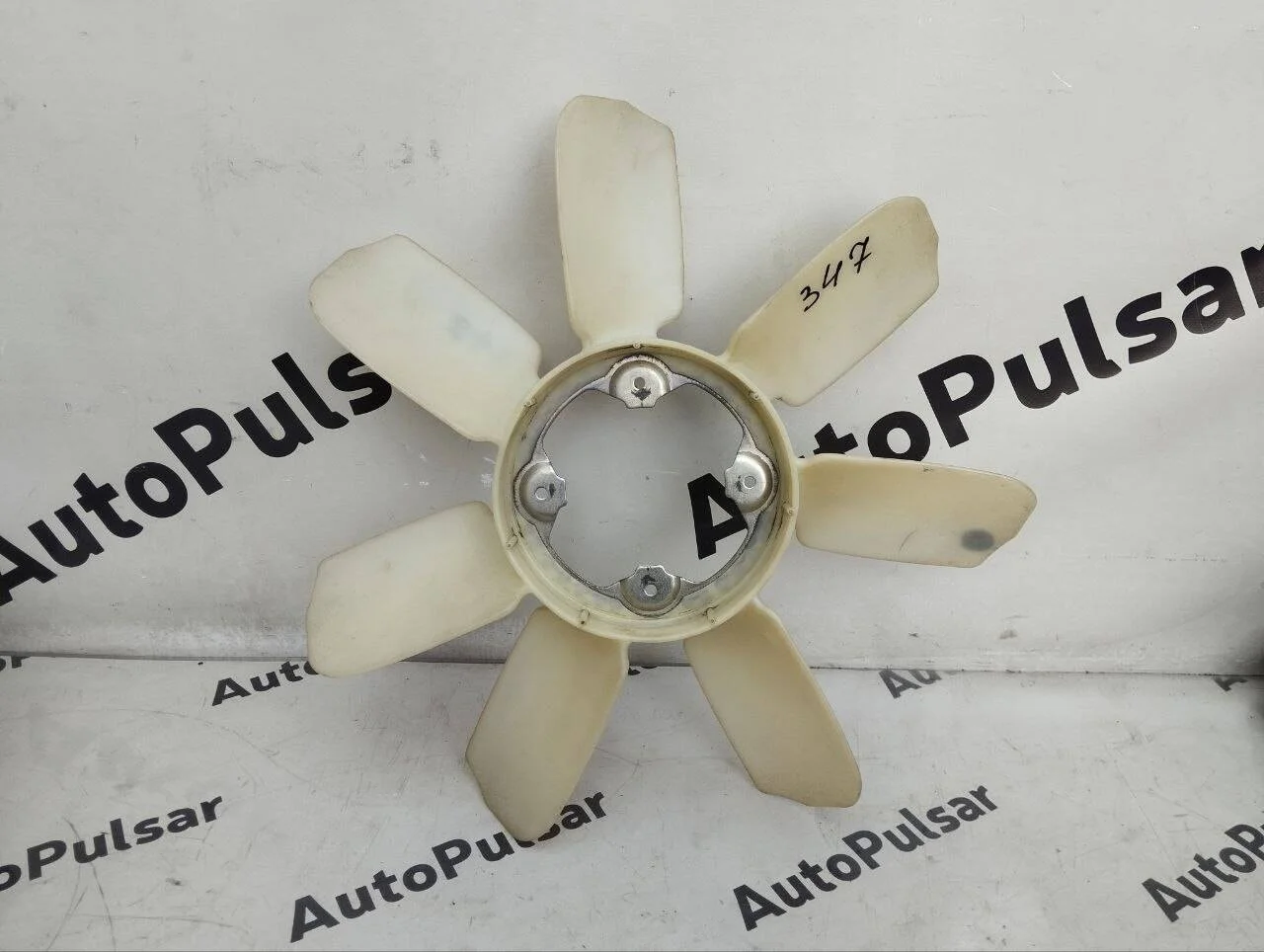 Вентилятор охлаждения Toyota Land Cruiser 200 2008-2011гг. 2UZFE оригинал