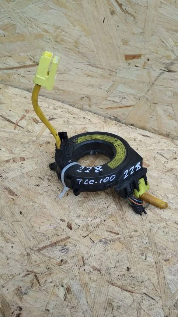 Шлейф рулевой Toyota Land Cruiser 100