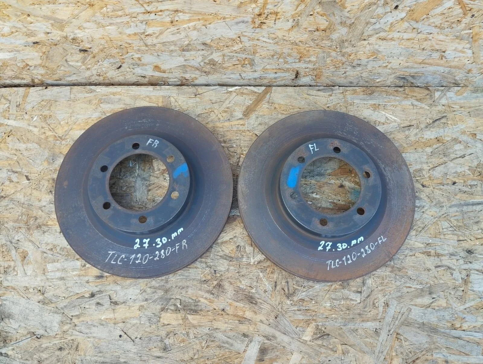 Диск тормозной Toyota Land Cruiser Prado 120 2003-2008гг. передний к-т