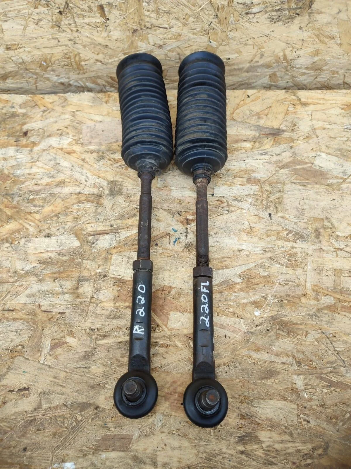 Тяга рулевая Toyota Land Cruiser Prado 120 2003-2008гг. Оригинал комплект