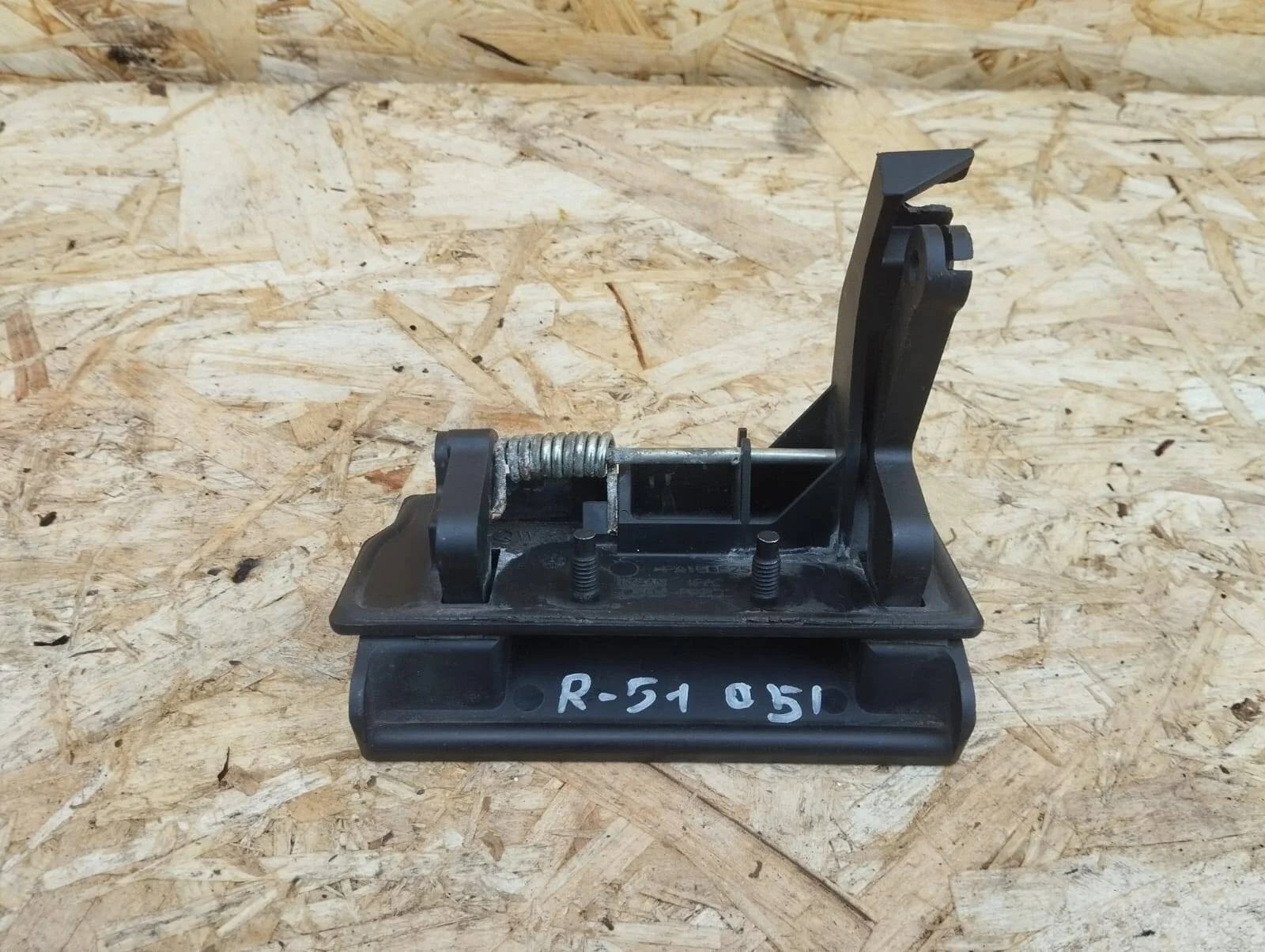 Ручка двери багажника Nissan Pathfinder R51