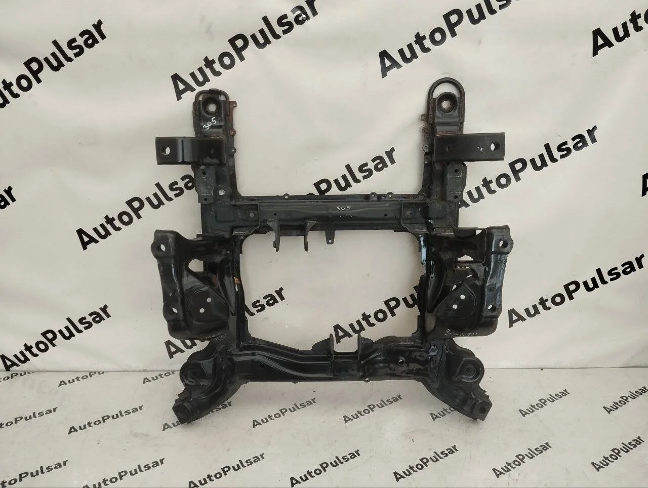 Подрамник Suzuki Grand Vitara передний рест