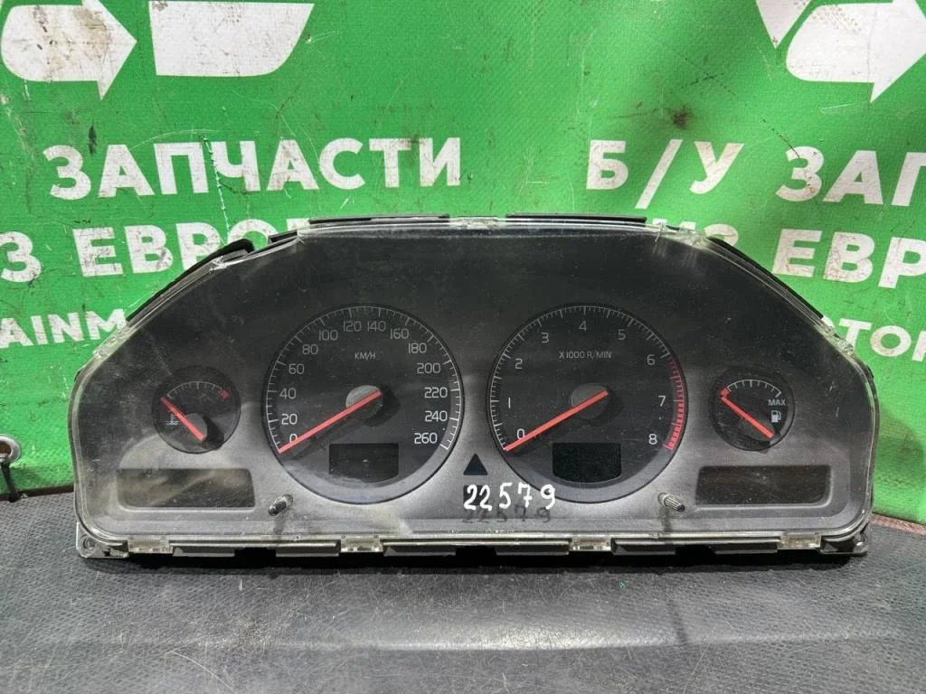 (22579) Щиток приборов (приборная панель) Volvo S80 2000 2,4 i 9499668