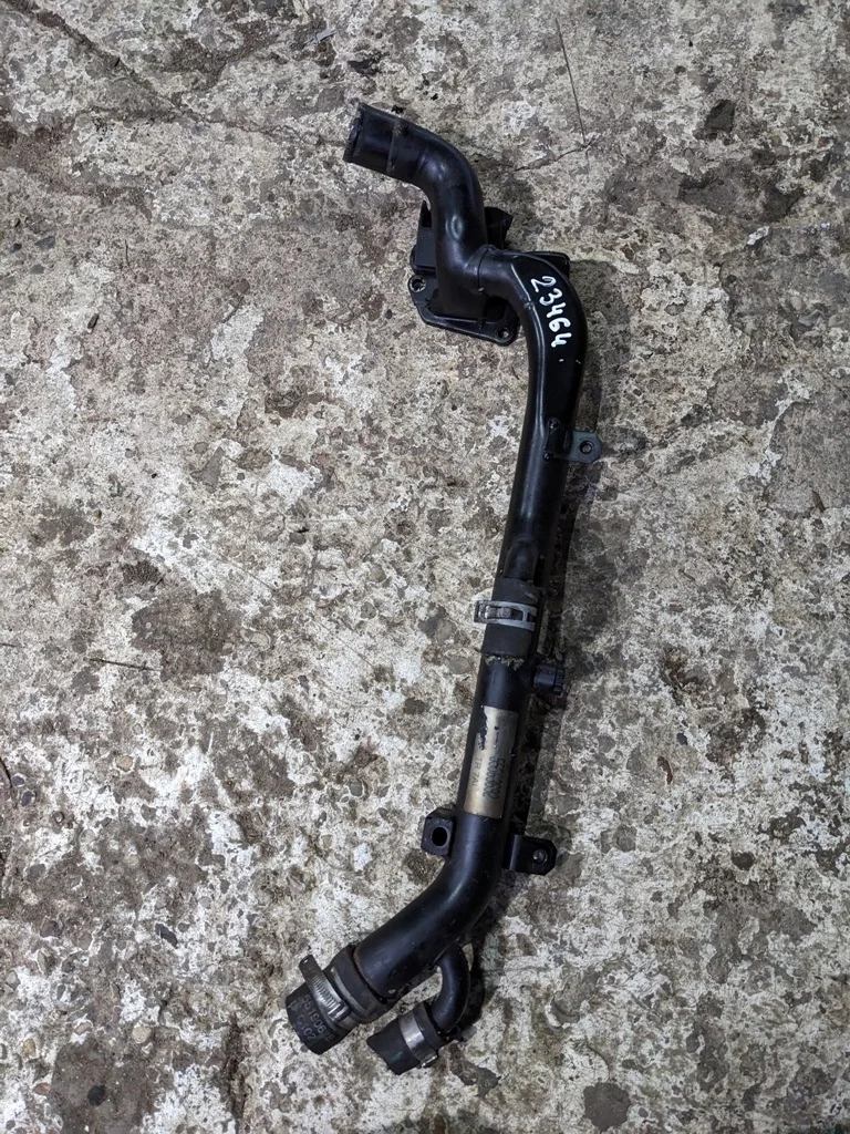 (23464) Трубка охлаждающей жидкости металлическая Opel Vectra C 2005 1,9 CDTi 55563692