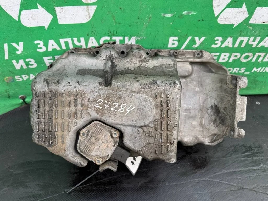 (27284) Поддон Volkswagen Passat 2009 1,6 FSI 03C103603S