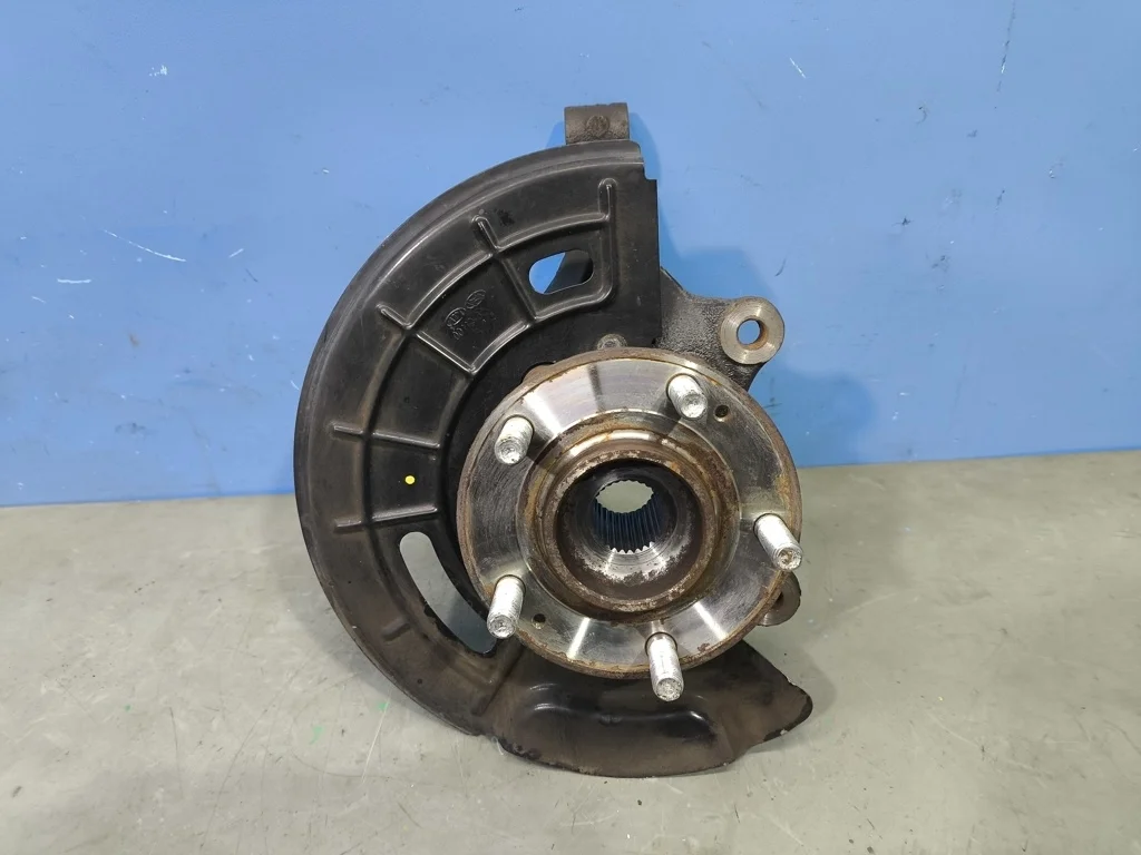 кулак Kia Optima 4 JF 2015-2018  17.06.2016