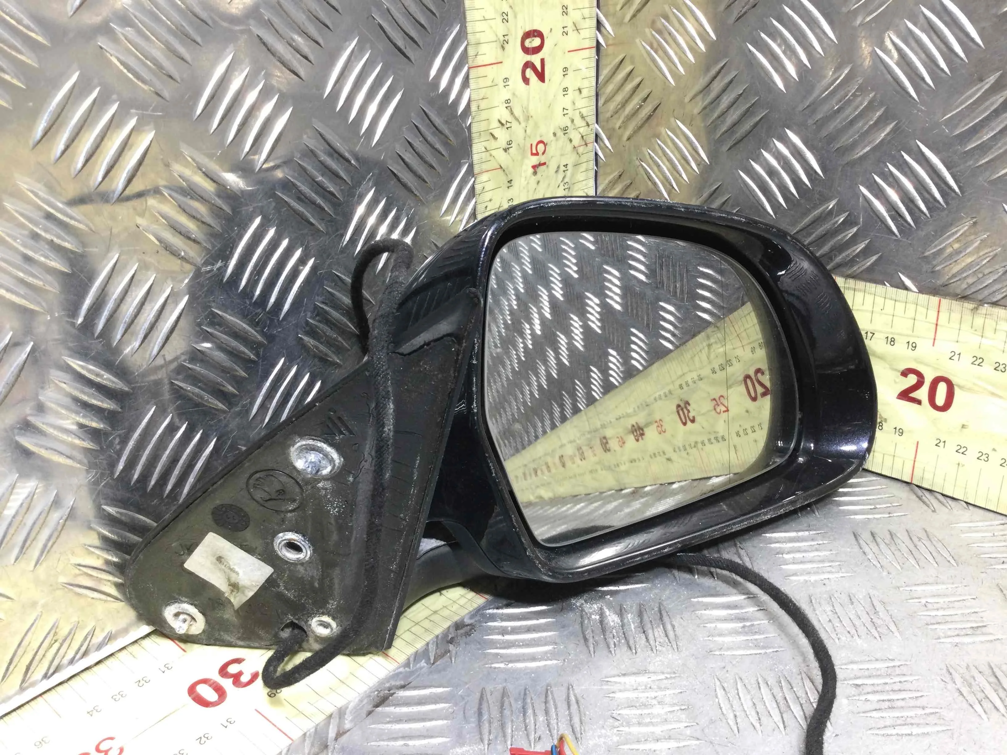 Зеркало наружное правое Skoda Octavia A5 [рестайлинг] (2008-2013) дизель 2.0 TDI Механика 5-дв, х/б