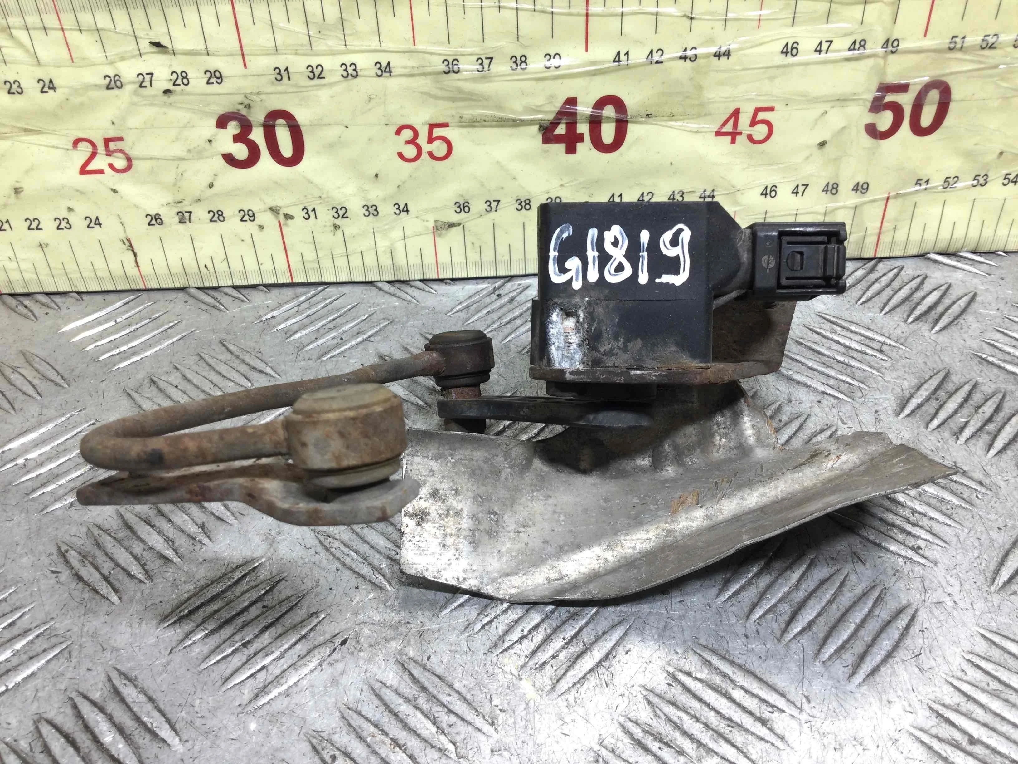 Датчик положения кузова Volkswagen Golf 4 поколение (1997-2004) бензин 1.6 i Механика Х/б