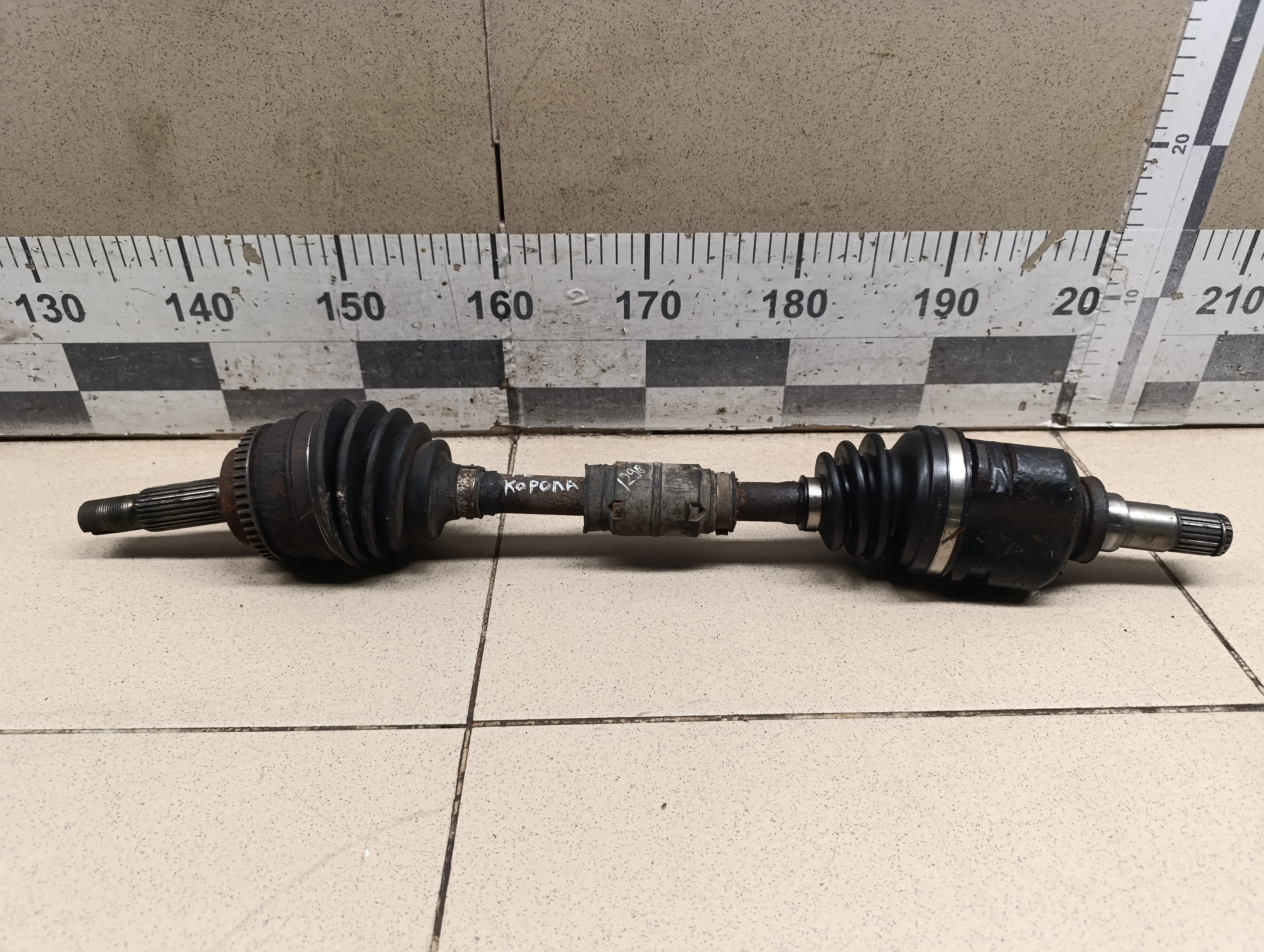 Полуось передняя левая Corolla E12 2001-2006