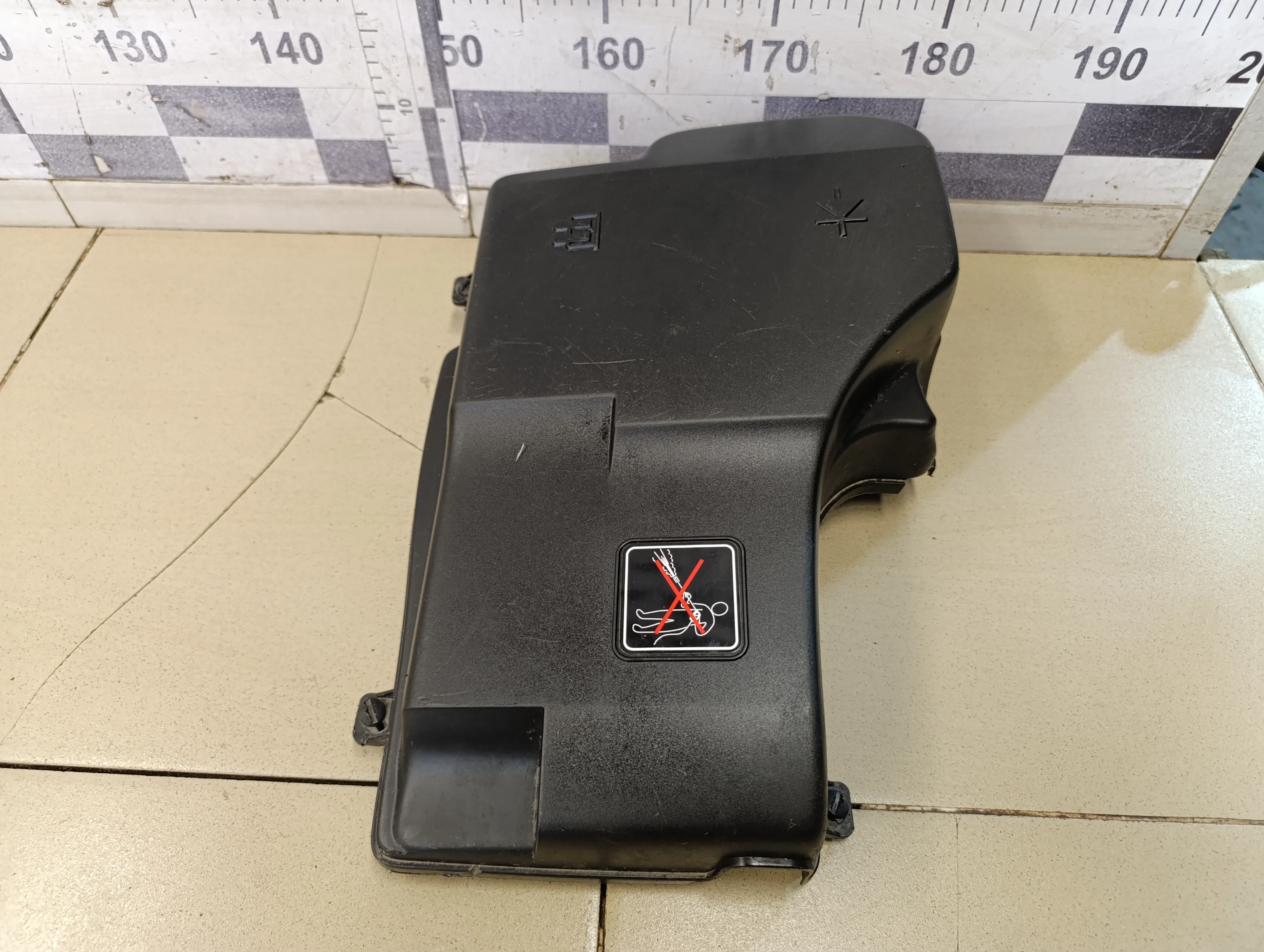 Крышка блока предохранителей 407 2004-2010