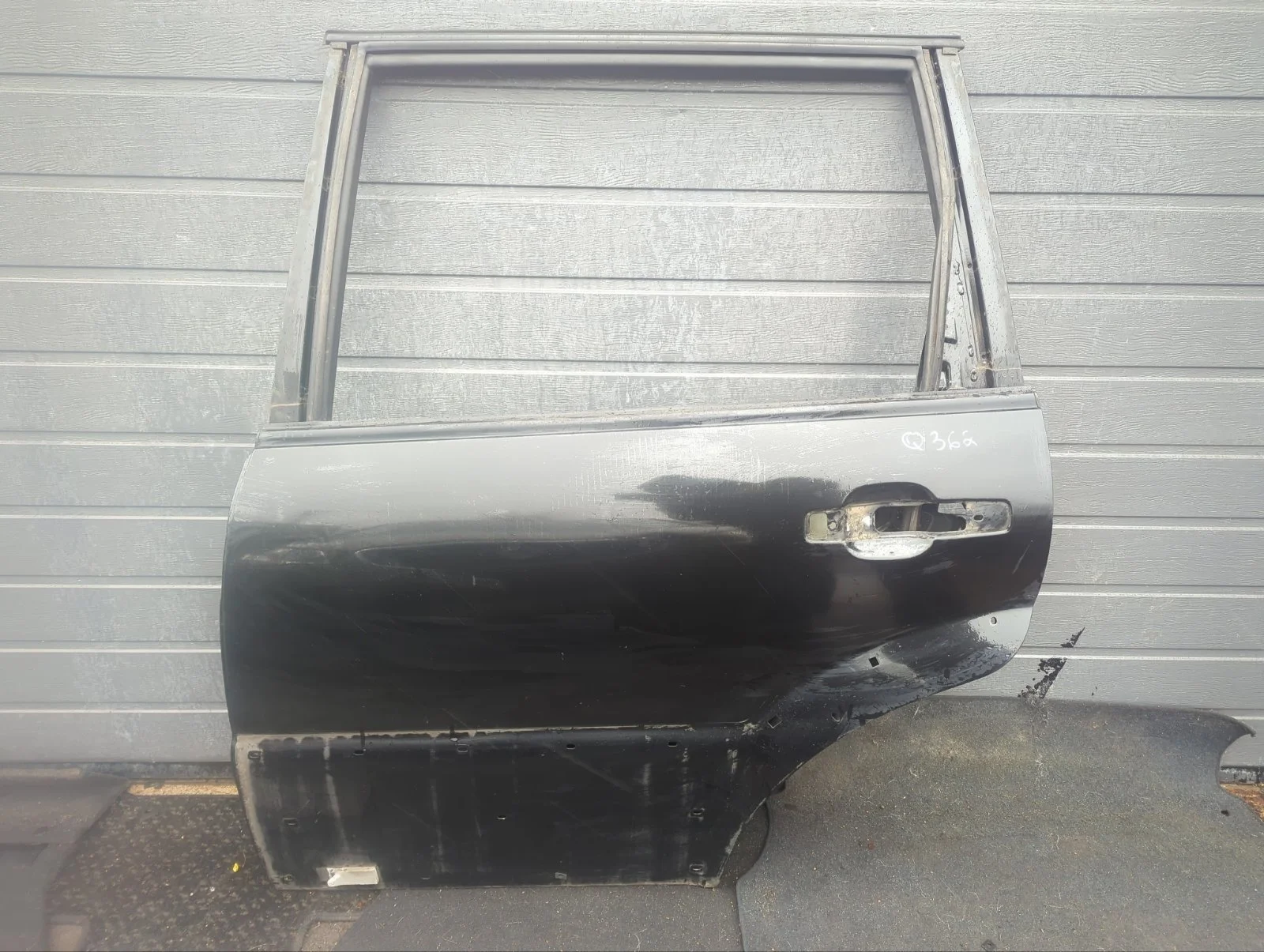 Дверь SsangYong Rexton 2009 Y250