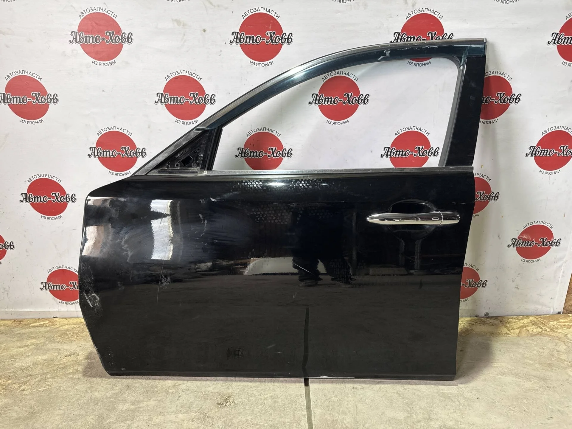 Дверь передняя левая Infiniti M37, Q70 Y51
