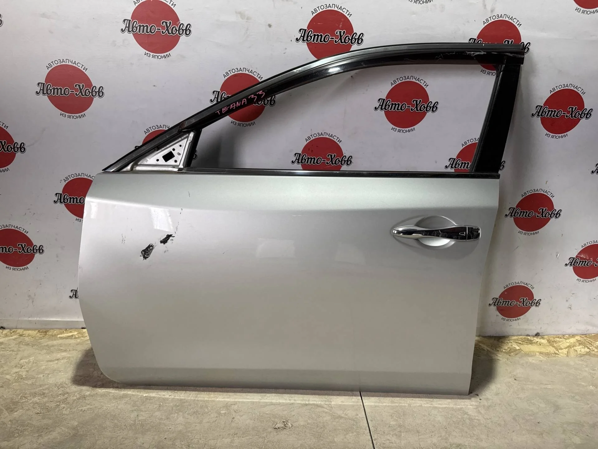 Дверь передняя левая Nissan Teana L33