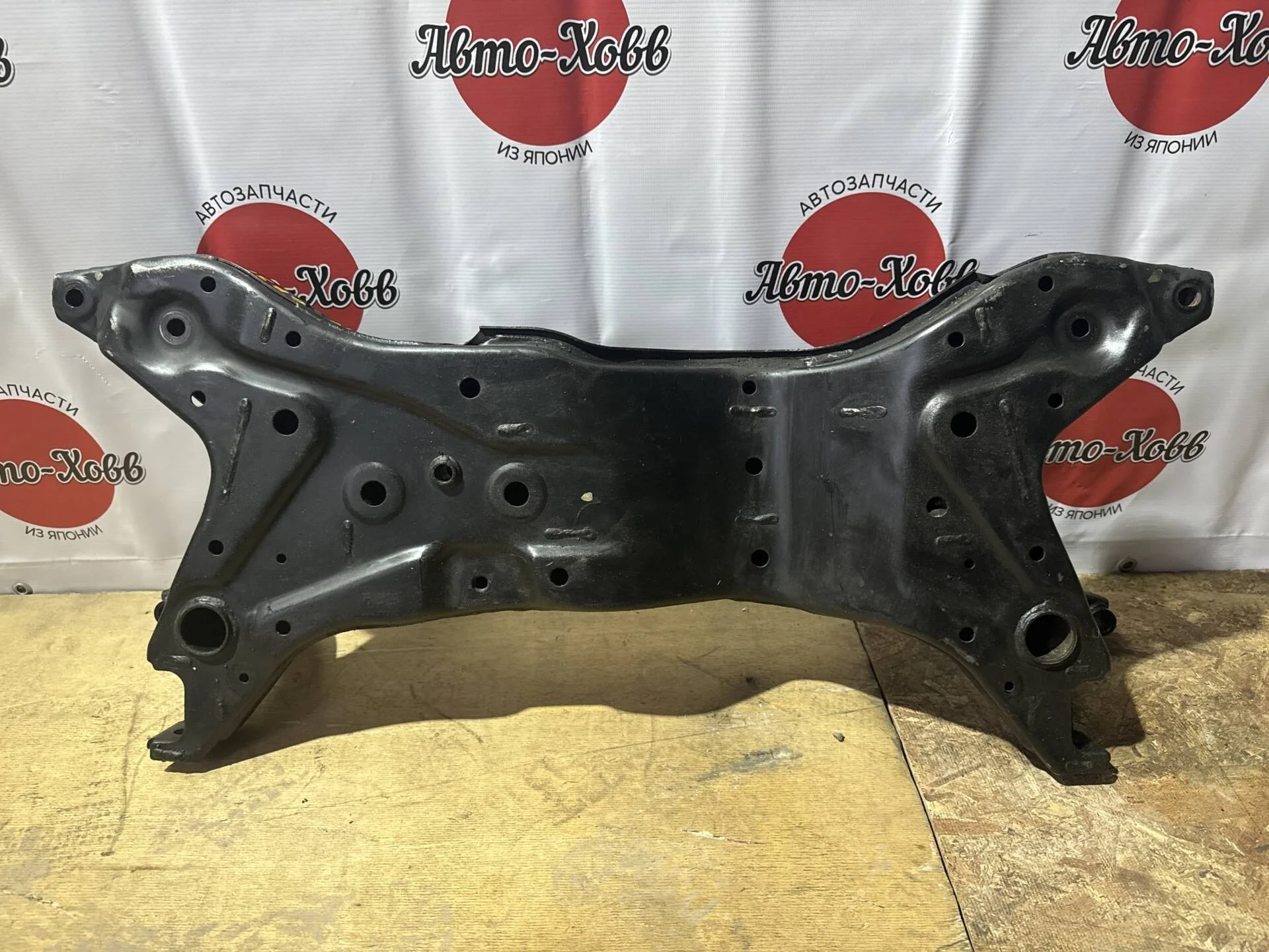 Подрамник  Mitsubishi Outlander XL CW6W 6B31