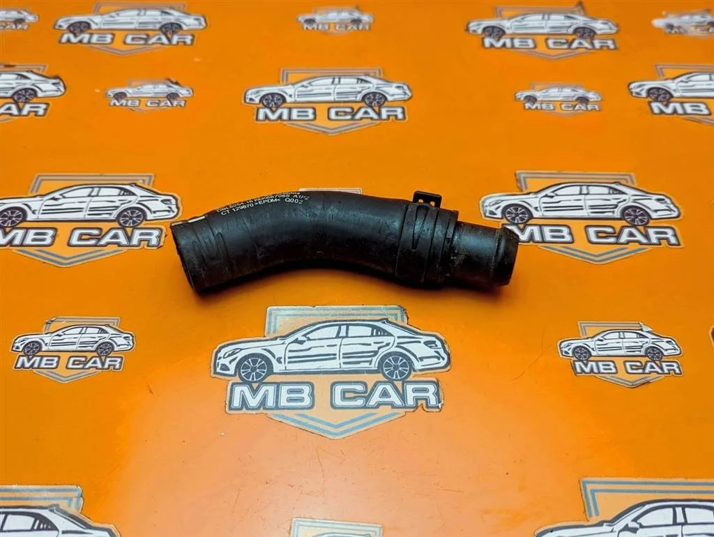 Патрубок ОЖ Mercedes-Benz