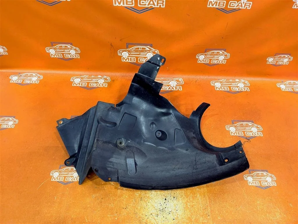 Подкрылок передний левый, задняя часть Mercedes-Benz