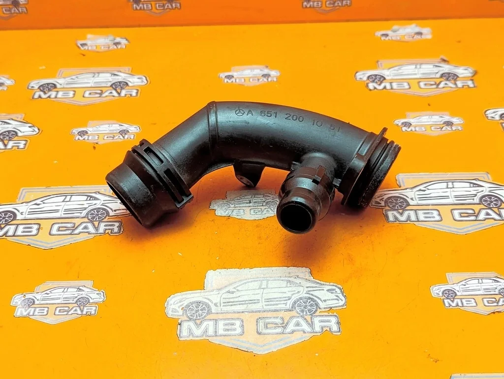 Трубка ОЖ Mercedes-Benz