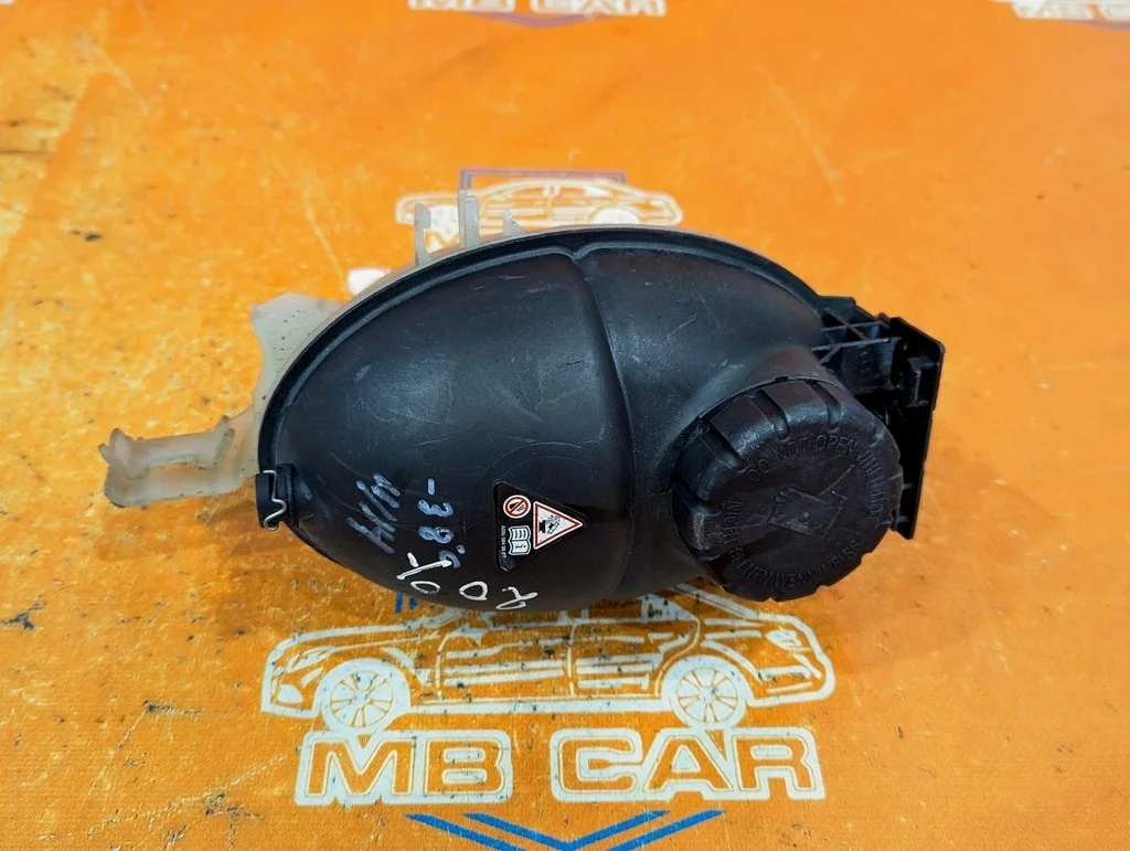 Бачок расширительный Mercedes-Benz