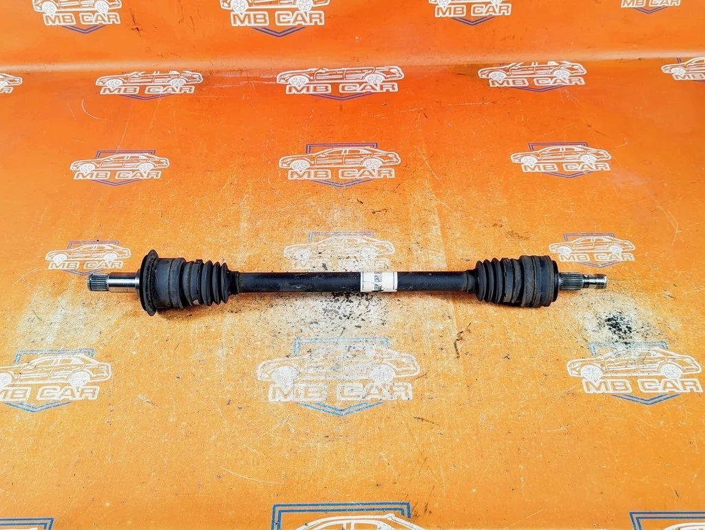 Привод задний Mercedes-Benz