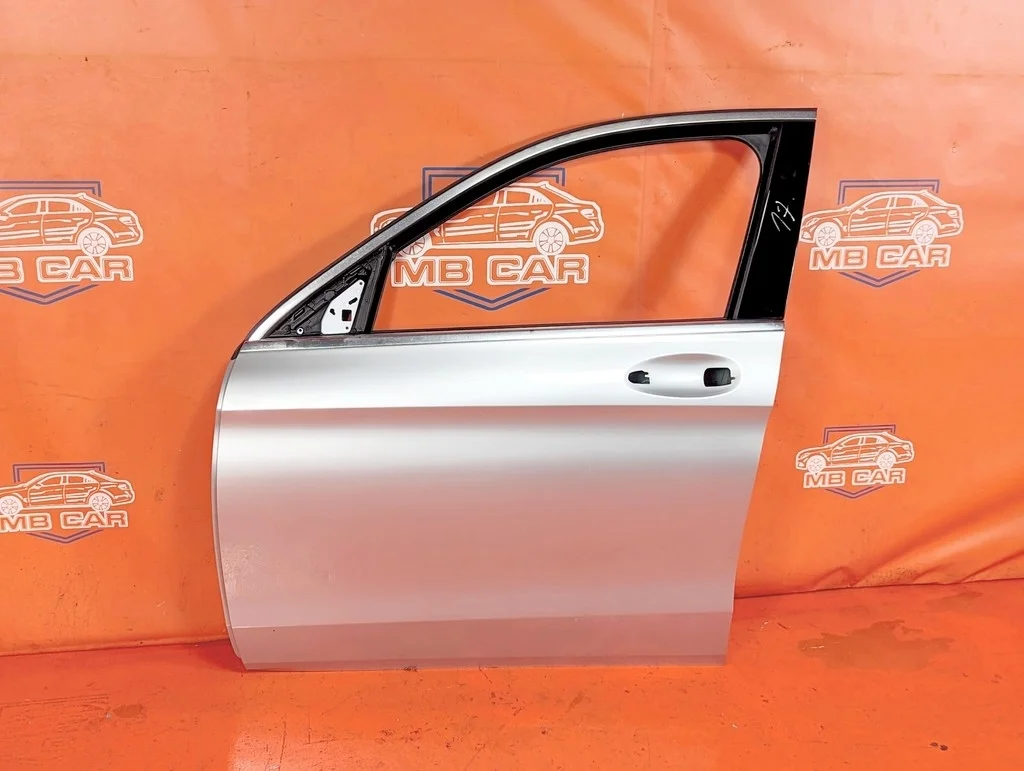 Дверь передняя левая Mercedes-Benz