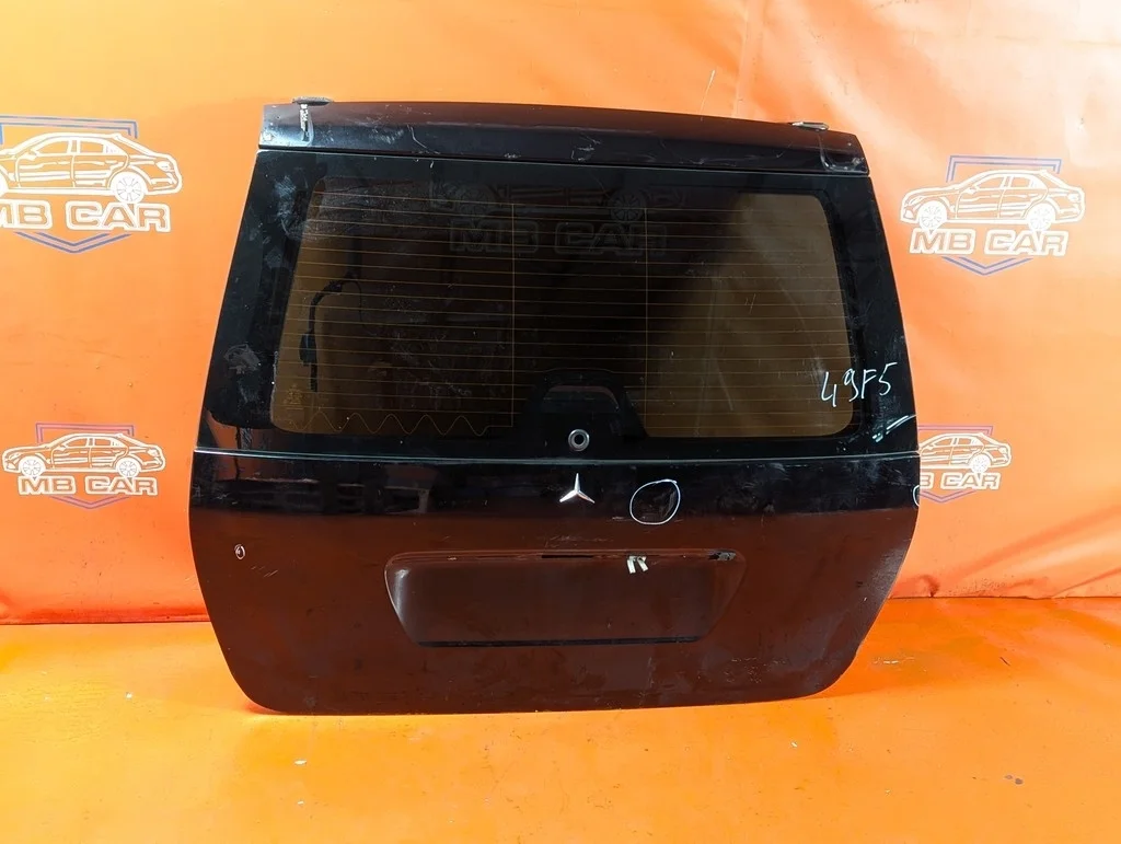 Крышка багажника Mercedes-Benz