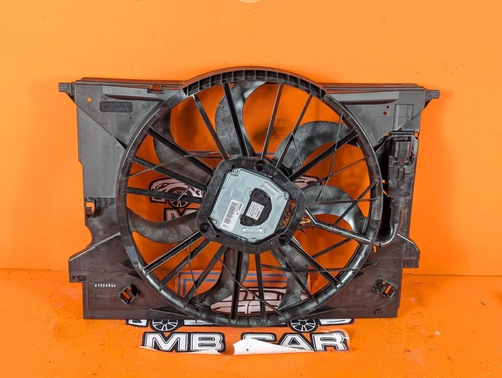 Вентилятор основной Mercedes-Benz