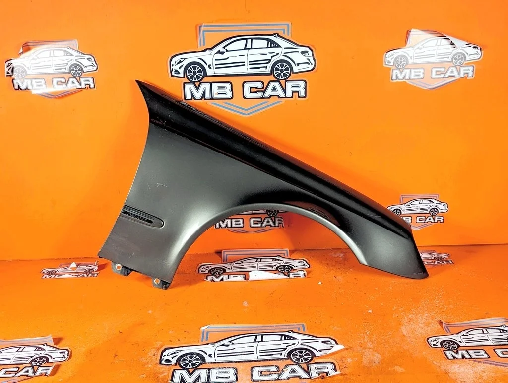 Крыло переднее правое Mercedes-Benz