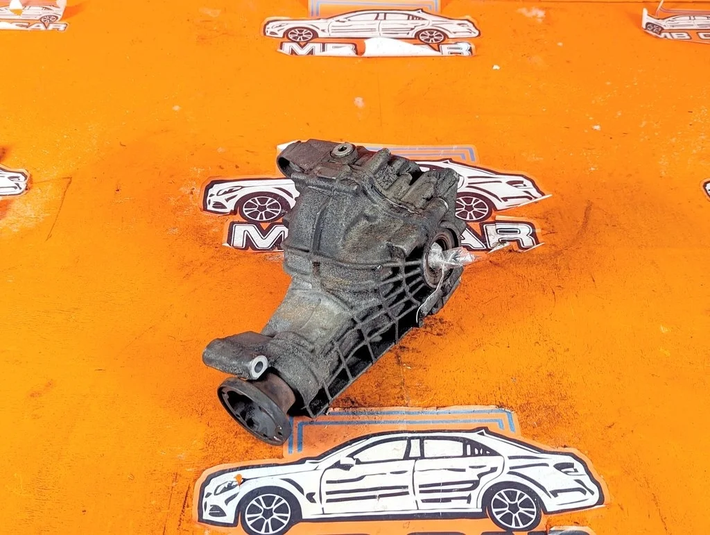 Редуктор передний Mercedes-Benz