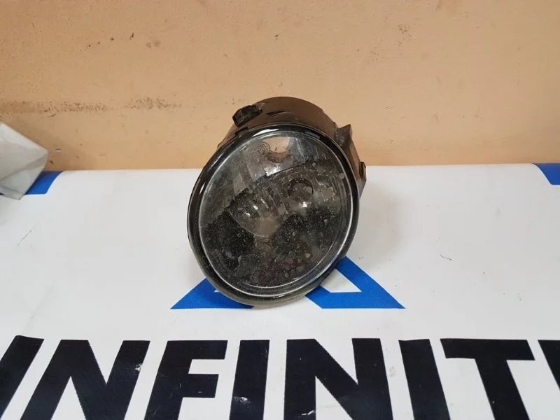 Фара противотуманная ПТФ правая Nissan Teana L33