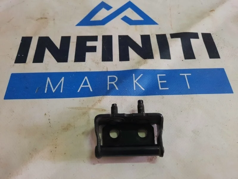 Петля крышки багажника задняя правая INFINITI QX70