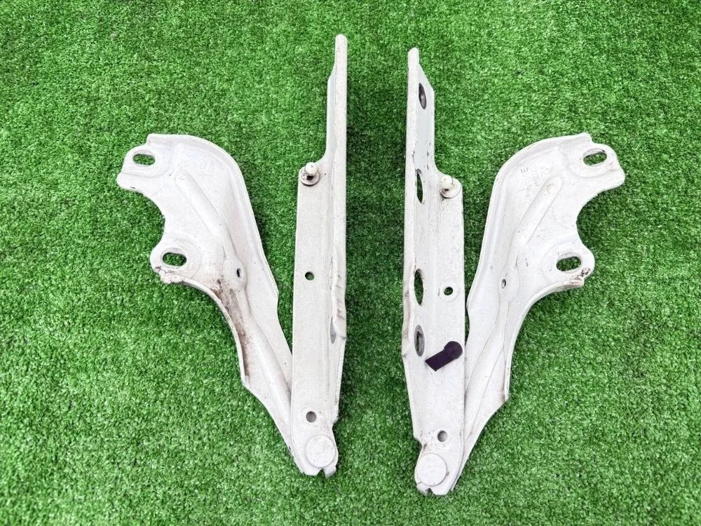 Петли капота Audi A6 C7 (2011—2014)