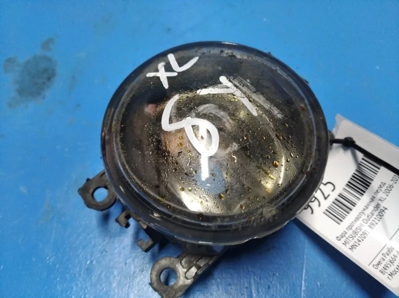 Фара противотуманная Mitsubishi Outlander XL 2006-2012