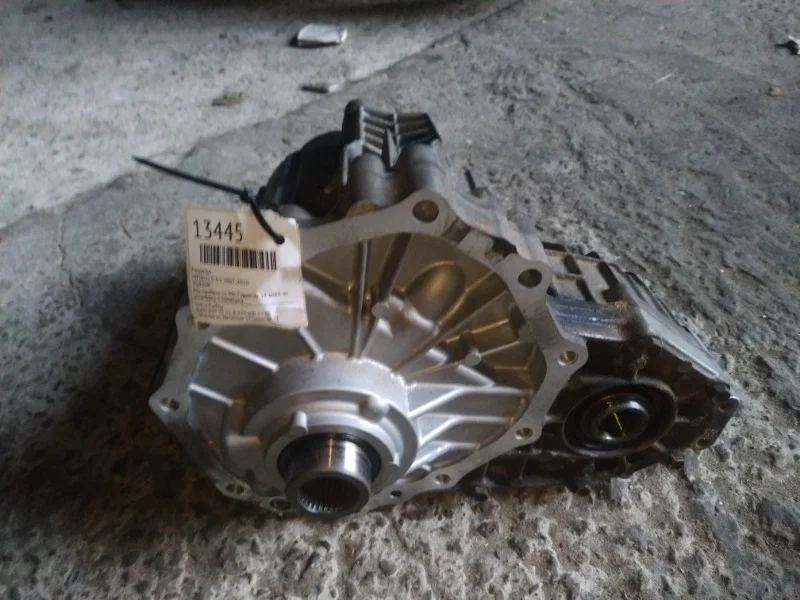 Раздатка Infiniti G 2007-2010