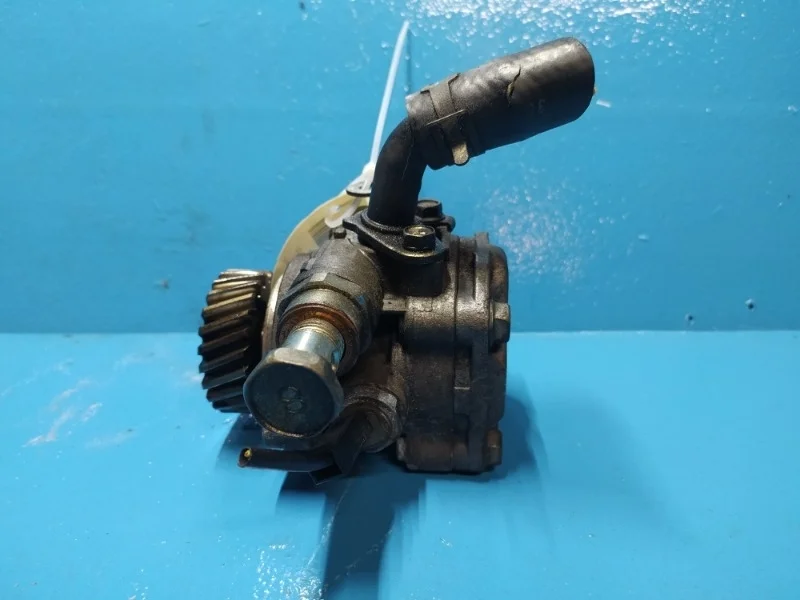 Насос гидроусилителя гур Mitsubishi Pajero 4 2006-2012