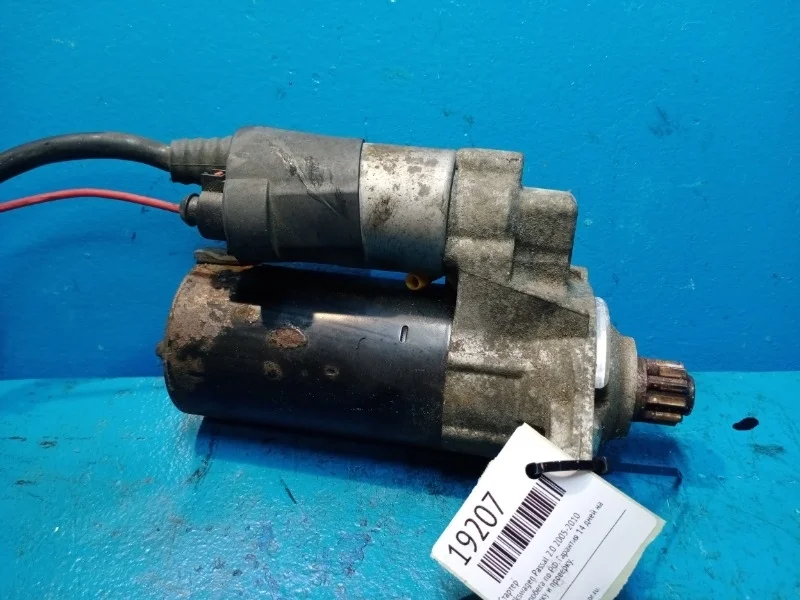 Стартер Volkswagen Passat 2005-2010