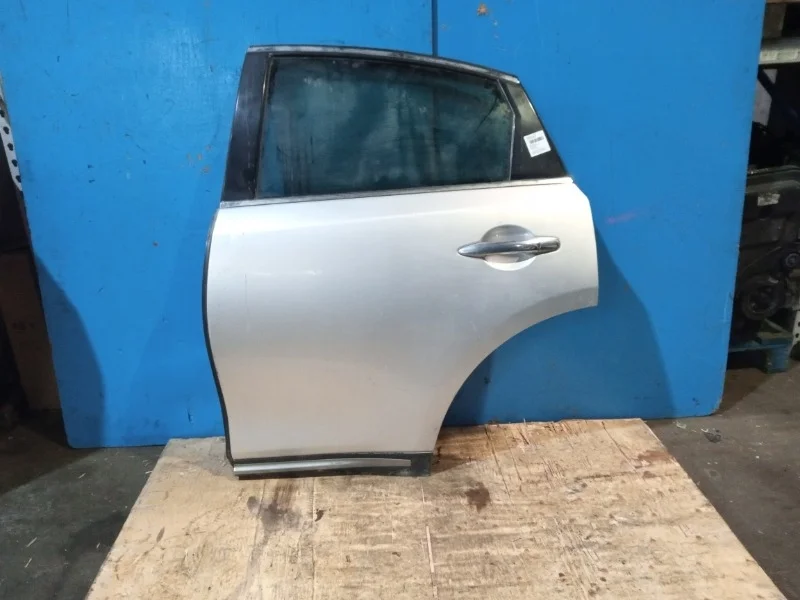 Дверь Infiniti FX 2008-2012