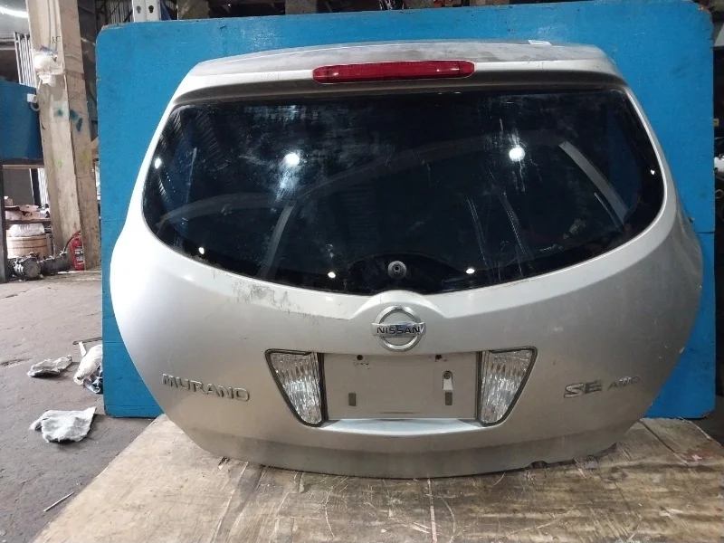 Стекло крышки багажника Nissan Murano Z50 2000-2007