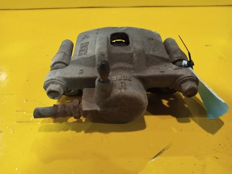 Суппорт тормозной Mitsubishi Outlander 1 2003-2007