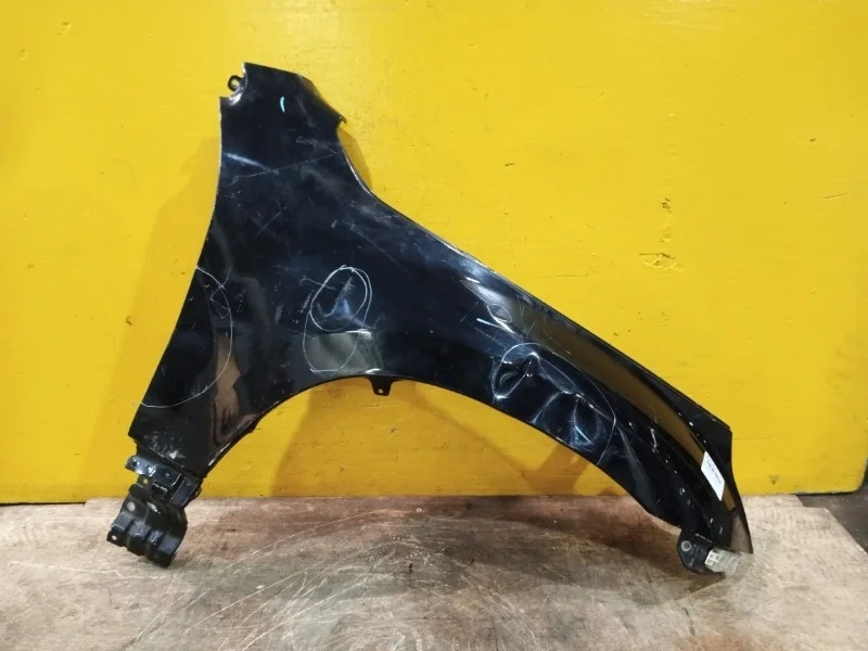 Крыло Suzuki Grand Vitara 2 2006-2015