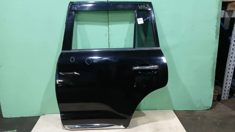Дверь LEXUS LX570 2015-2022