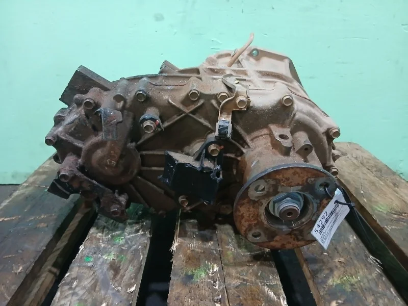 Раздатка Mitsubishi L200 2015-2019